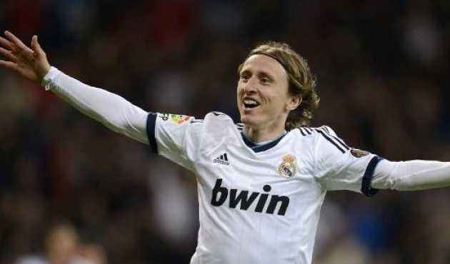 他是我的幸运星，我们必须多次邀请他到场。 🤍 来源：Madrid Xtra🚨 劳尔·阿森西奥表示：今天比赛现场来了一位名叫埃利亚斯的男孩，他正在与白血病抗争。我将自己的进球献给他。