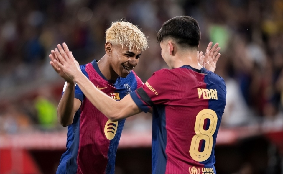 [中超]高天意头球破门 上海申花1-0小胜山东泰山